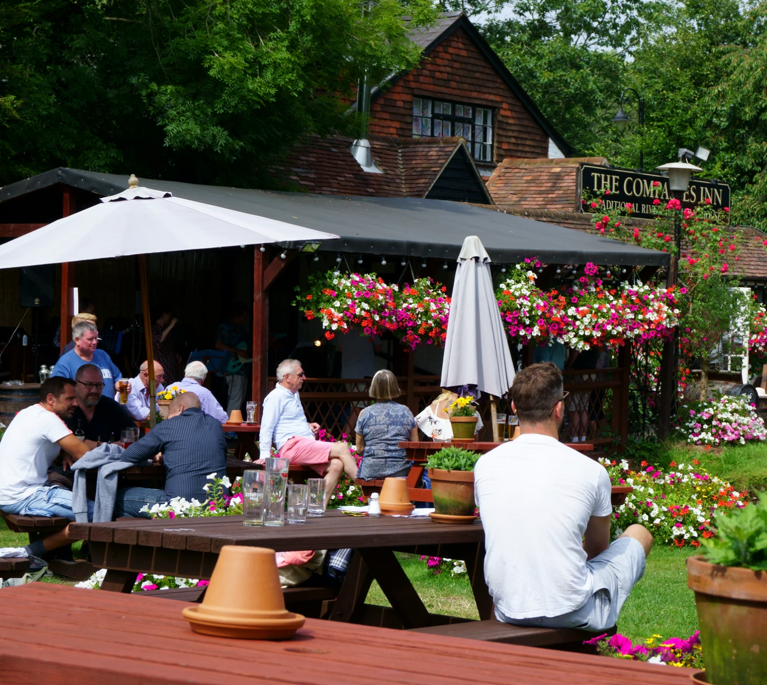people-in-beer-garden